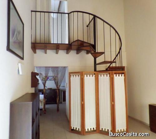 DEPARTAMENTO AMOBLADO, TIPO DUPLEX,