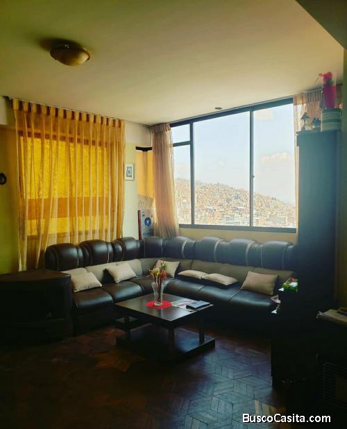 VENDO DEPARTAMENTO EN LA PLAZA VILLARROEL