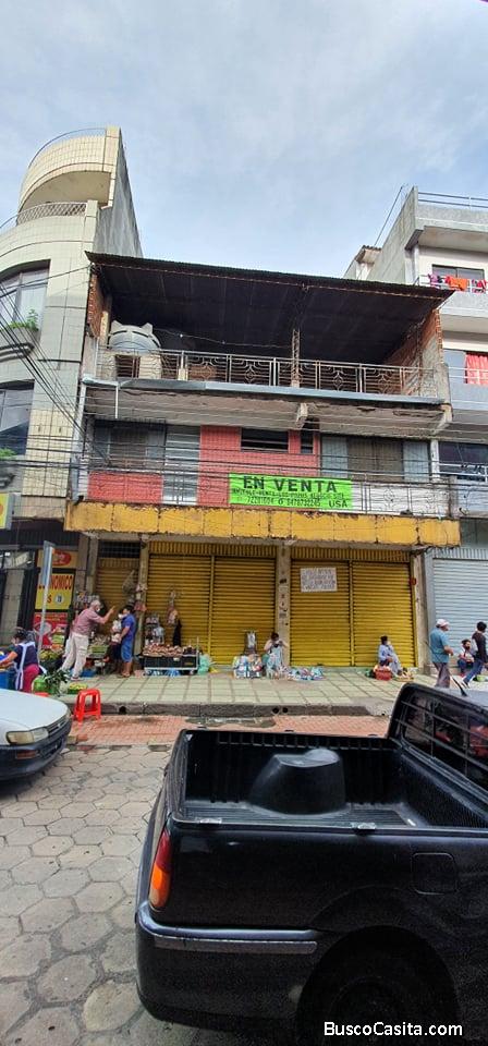  Amplio inmueble comercial al frente del mercado Los Pozos
