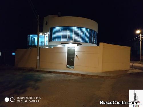 HERMOSA CASA EN VENTA MALLASILLA 