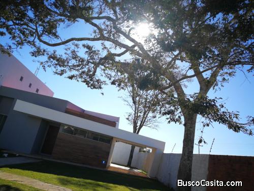AMPLIA CASA EN VENTA CONDOMINIO ASAI 1 KM9 !!!