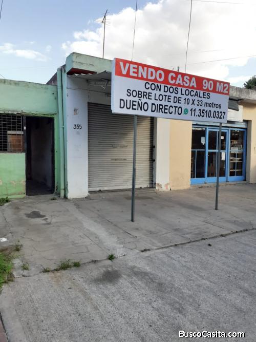 ARGENTINA Casa y Dos Locales Comerciales Al Frente EXELENTE ZONA COMERCIAL 