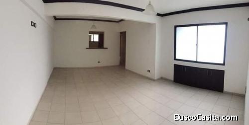 DEPARTAMENTO DE 2 DORMITORIOS EN EL CENTRO