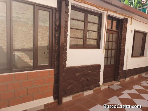 CASA EN ALQUILER 