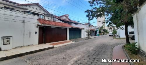 CASA EN VENTA EN EQUIPETROL NORTE