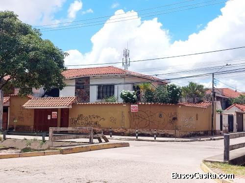 CASA EN VENTA Av Radial 26