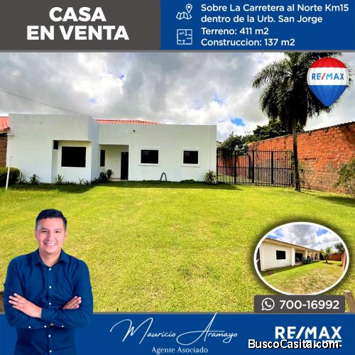 CASA EN VENTA ZONA NORTE CON AMPLIO TERRENO POR DEBAJO DE AVALUO!!