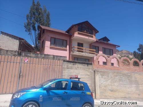 Casa de 1024 m2 EN VENTA 