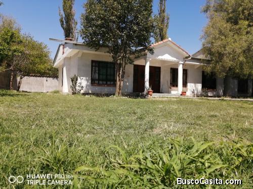 TARIJA - CASA EN VENTA  SUP.1100 M2 SOBRE AVENIDA 2 FRENTES - BUENA INVERSION PARA NEGOCIOS
