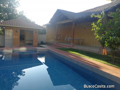 Venta de casa en condominio