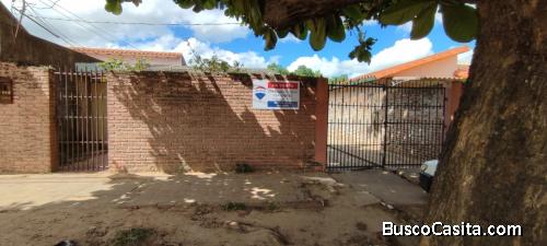 CASA EN VENTA A PRECIO DE TERRENO