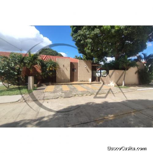 EN VENTA – CASA DE 1 PLANTA EN CONDOMINIO - ZONA NORTE