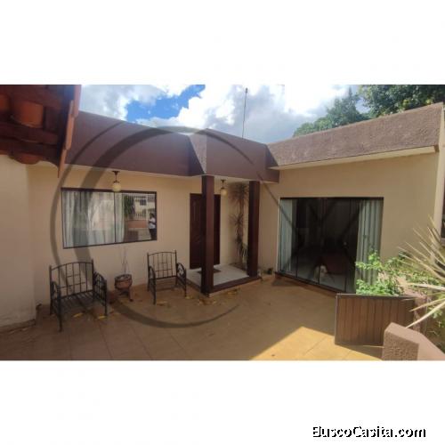 EN VENTA – CASA DE 1 PLANTA EN CONDOMINIO - ZONA NORTE 
