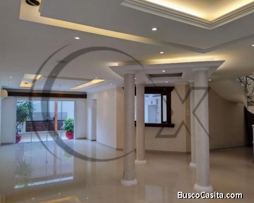 CASA EN VENTA Zona Av. Paragua, entre 3er y 4to anillo