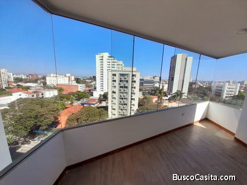 ESPECTACULAR PENTHOUSE EN SANTA CRUZ