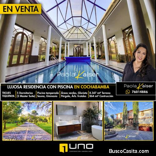 Lujosa casa con piscina en venta, Tiquipaya, Trojes, Cochabamba