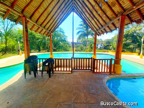REMATO DE $129.000 POR $109.000 CASA 2 PLANTAS EN COND. LAGUNA AZUL