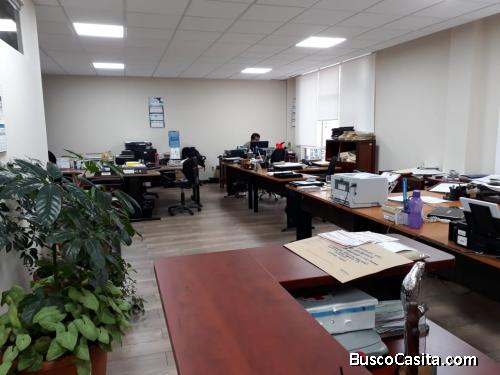 OFICINA EN ALQUILER CALACOTO 