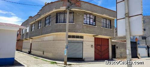 Ofertable casa en el Alto zona kenko a cuatro cuadras del hospital corazón de Jesus