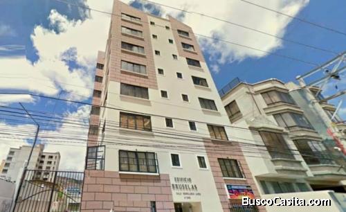 Excelente Oficinalocal Comercial a la venta en centro de Miraflores!