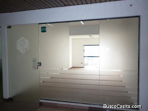 OFICINAS EN ALQUILER EN EL SHOPPING BOLIVAR