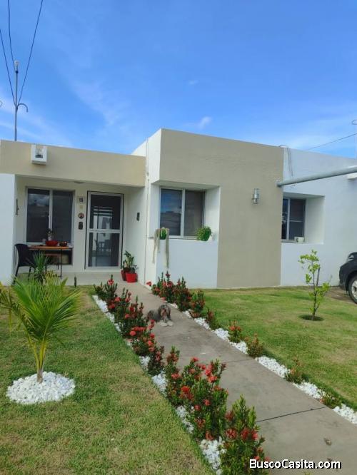 VENDO CASA EN CONDOMINIO  PINATAR
