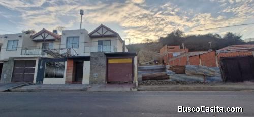 CASA EN ZONA DE TOMATITAS EN TARIJA 