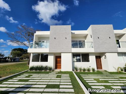 Casa en venta amoblada 