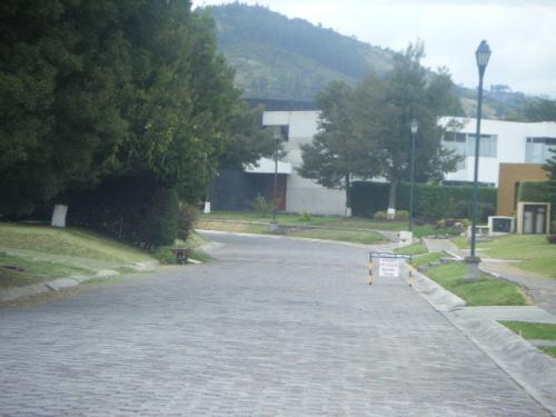 Espectacular terreno en exclusiva urbanización