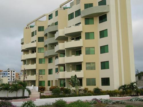 SE VENDE DEPARTAMENTO EN ATACAMES SECTOR CASTELNUOVO