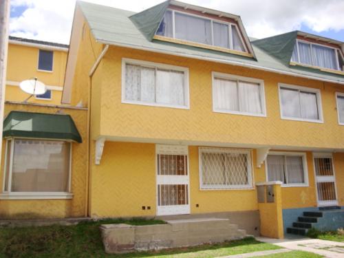 HERMOSA CASA AMPLIA EN CONJUNTO PRIVADO SAN CARLOS