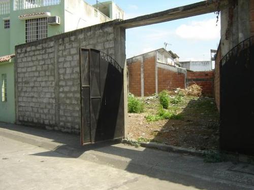 Venta de terreno en Cdla. Guayacanes 