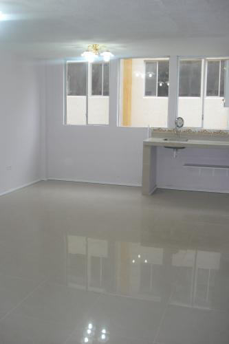 ARRIENDO - DEPARTAMENTO NUEVO EN ALQUILER a 5min. DEL TREBOL 091229772