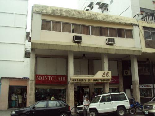 VENDO PASAJE COMERCIAL EN PLENO CENTRO DE GUAYAQUIL