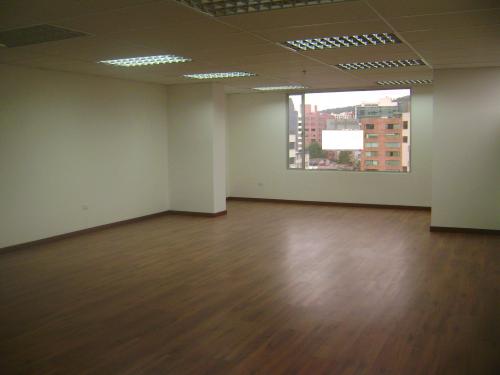 ARRIENDO OFICINA NUEVA SECTOR PARQUE LA CAROLINA (SHIRYS)