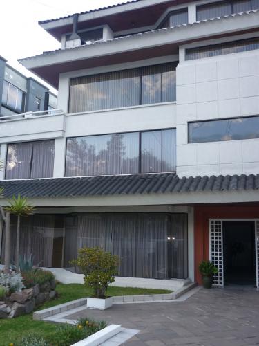 DEPARTAMENTO 2 DORMITORIOS 110M2 SECTOR EL BOSQUE