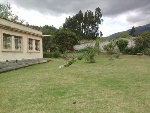 VENDO PROPIEDAD IDEAL PARA CONSTRUIR CONDOMINIO MUY BIEN UBICADA