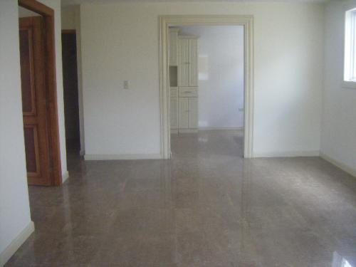 SE RENTA DEPARTAMENTO DUPLEX CUMBAYA-PRIMAVERA II