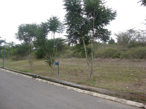 Terreno en Club Arrayanes Puembo