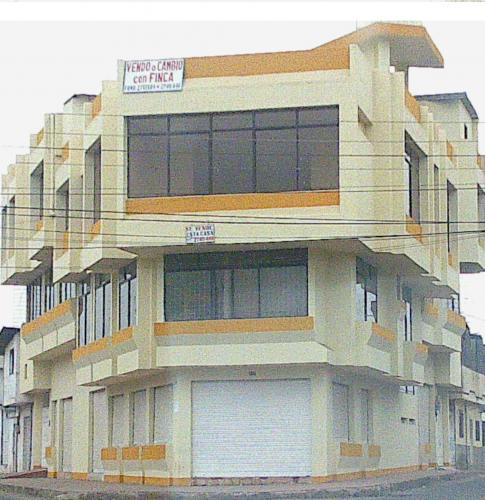 Venta de Edificio Esquinero Cinco Esquinas