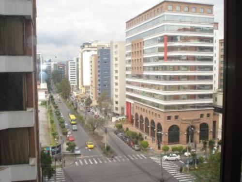 OFICINA 82 METROS REPUBLICA DEL SALVADOR