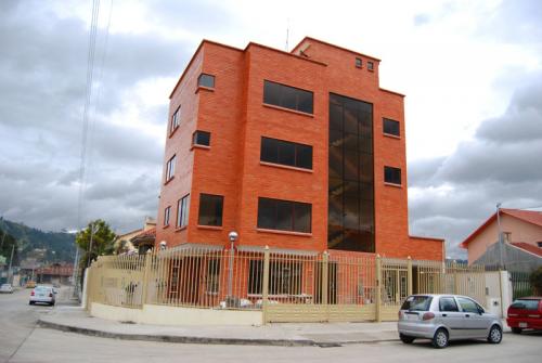 CUENCA - DEPARTAMENTO EN RENTA SECTOR INDURAMA