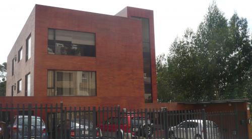 VERDADERA OPORTUNIDAD DEPARTAMENTO 3 DORMITORIOS, URBANIZACIÓN EL CONDADO 220m2 $99.000.