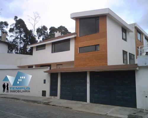 INMOBILIARIA TEMPUS VENDE CASA EN MONTESERRIN