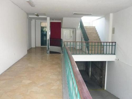 Edificio en venta en la Av. de la Prensa y Carvajal