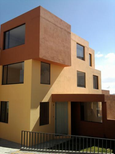Casa de 120m2, reserva con 2000 y el resto con tu precalificación del IESS