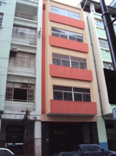 CHILE Y VELEZ  ALQUILO TODO UN  EDIFICIO REMODELADO CON  PLANTA BAJA Y 4 PISOS, IDEAL PARA OFICINAS, CONSULTORIOS MEDICOS, ESTUDIOS JURIDICOS, GIMNASI