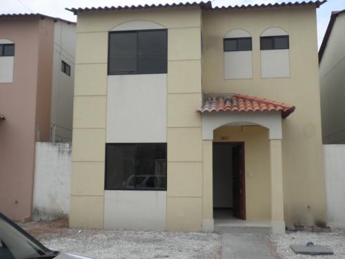 Casa en Urb. Villa Club, Samborondon 