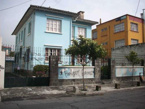 Vendo inmueble sector La Mariscal 