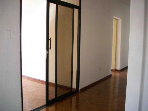 Arriendo para Oficina sector Mariana de Jesus 